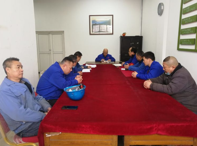 團結一致，奮發圖強——機加裝配黨支部組織生活會